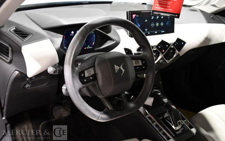 DS DS3 CROSSBACK PURE TECH 130 GRIS FY-153-NG