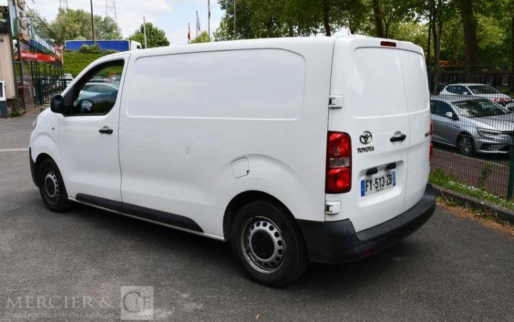 TOYOTA PROACE FOURGON 1.5 D4D 120 DYNAMIC BVM BLANC FY-513-ZB