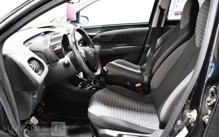 PEUGEOT 108 STYLE VTI 72 S&S NOIR FY-650-HF