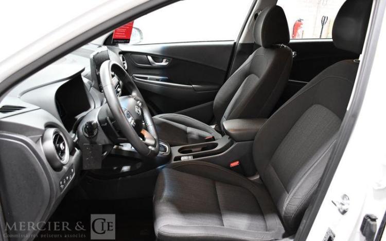 HYUNDAI KONA BUSINESS HYBRID 141 BLANC FZ-261-HC