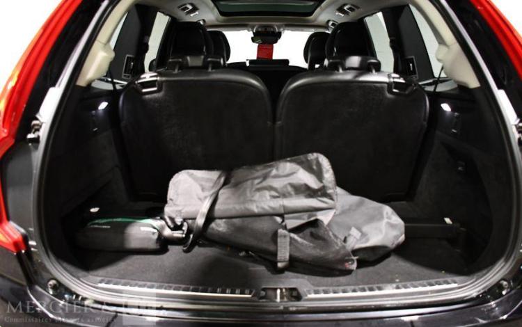 VOLVO XC90 FL T8 INS LUX NOIR FZ-647-CF