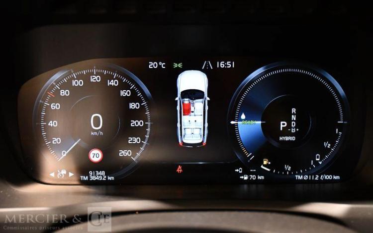 VOLVO XC90 FL T8 INS LUX NOIR FZ-647-CF