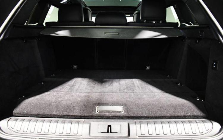 LAND ROVER RANGE SPORT GRIS GA-091-RM