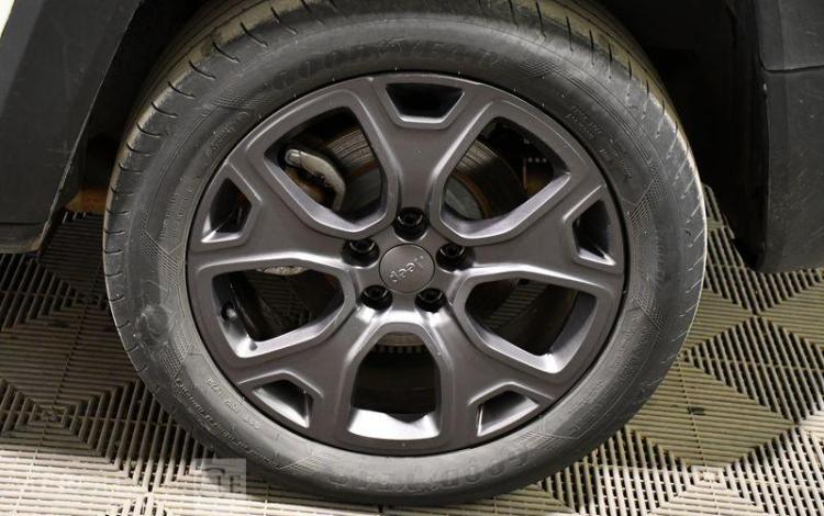 JEEP RENEGADE BLANC GA-403-FY