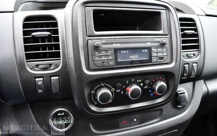 RENAULT TRAFIC NV FG GCF L1H1 1000 DCI 120 BLANC GB-442-ED