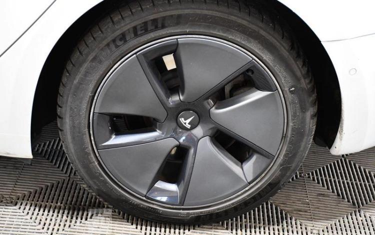 TESLA MODEL 3 PROPULSION ELECTRIC 325 50KWH STANDARD-PLUS BLANC GD-163-LY