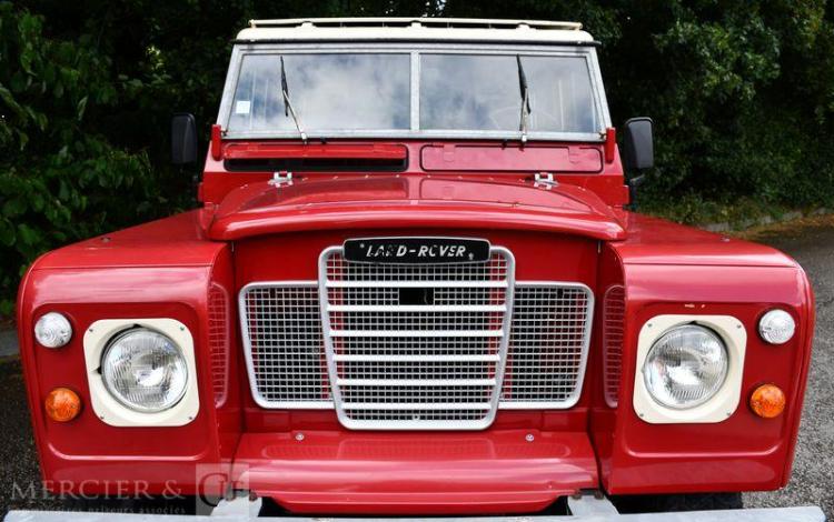 LAND ROVER LAND ROVER SERIE III ROUGE  GD-557-ED