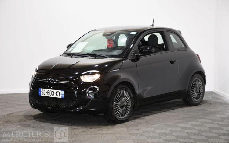 FIAT ELECTRIC 120 58PPM 42KWH AUTONOMIE-320KMH ICONE NOIR GD-603-XY