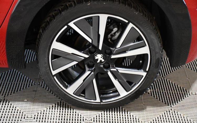 PEUGEOT 208 GT 1.2 PURETECH 130 S&S EAT8 ROUGE GD-893-RG