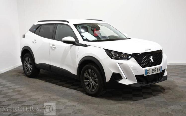 PEUGEOT 2008 1,2 PURE TECH BLANC GD-899-FH
