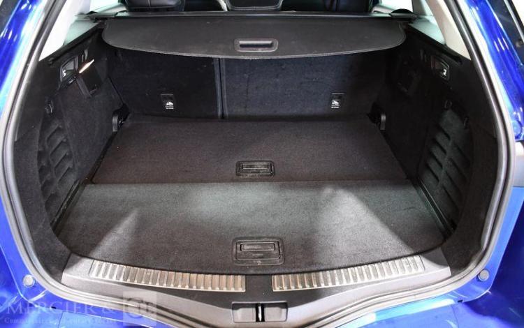 RENAULT MEGANE ESTATE INTENS BLUE DCI 115 EDC  GE-096-KC