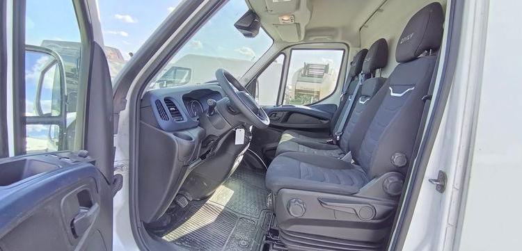 IVECO DAILY 6 FOURGON PHASE 3 35C14 2,3D 16V HI-MATIC 136CV BOITE AUTO – DIESEL BLANC GE-357-AC