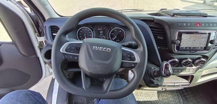 IVECO DAILY 6 FOURGON PHASE 3 35C14 2,3D 16V HI-MATIC 136CV BOITE AUTO – DIESEL BLANC GE-357-AC
