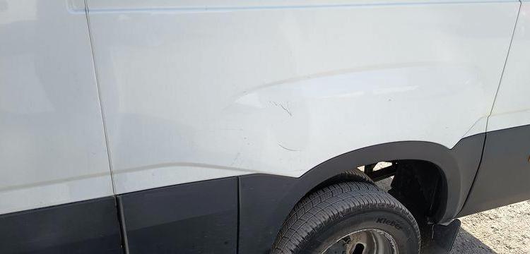 IVECO DAILY 6 FOURGON PHASE 3 35C14 2,3D 16V HI-MATIC 136CV BOITE AUTO – DIESEL BLANC GE-357-AC