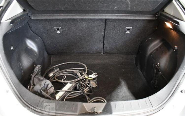 NISSAN ELECTRIC 215 122PPM 62KWH AVEC-BATTERIE ACENTA GRIS GF-195-CX