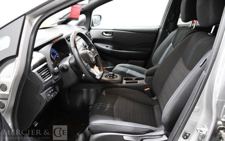 NISSAN ELECTRIC 215 122PPM 62KWH AVEC-BATTERIE ACENTA GRIS GF-195-CX