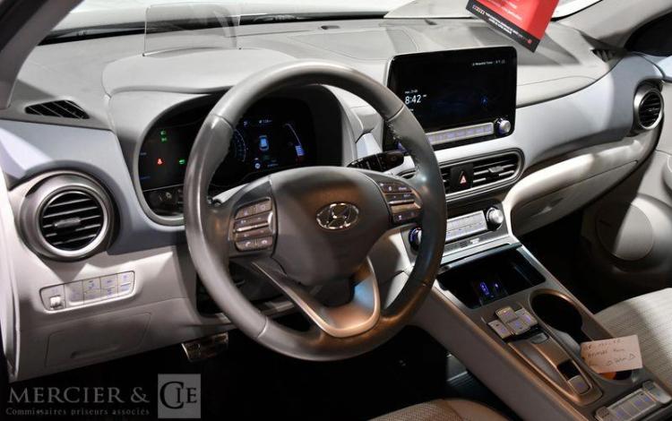 HYUNDAI KONA EV 205 38PPM 64KWH EXECUTIVE GRIS GF-197-FB