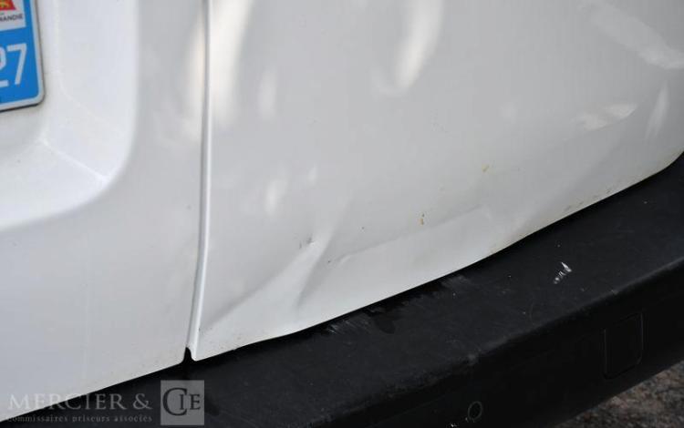 CITROEN JUMPY FOURGON M BLUEDHI 100 S&S BLANC GF-276-DM