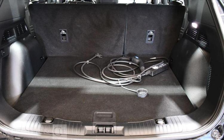 FORD KUGA3 PH225 TITANIUM NOIR GF-481-QX