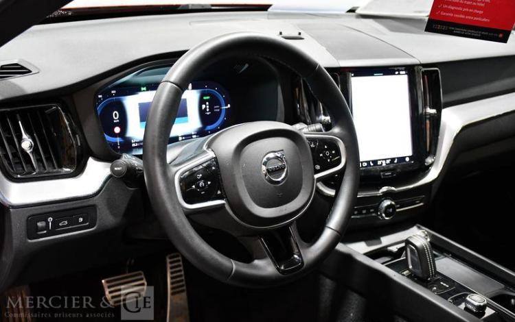VOLVO XC60 FL T8 R-DESIGN 4MY 2,5 ROUGE GF-674-DY