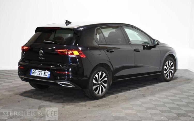 VOLKSWAGEN GOLF NOIR GG-121-ND