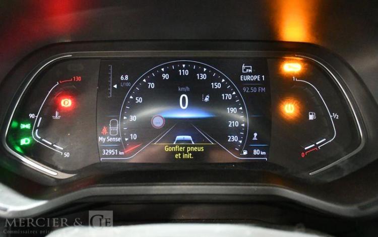 RENAULT CLIO 1.3 TCE 140 LUTECIA NOIR GG-451-MT