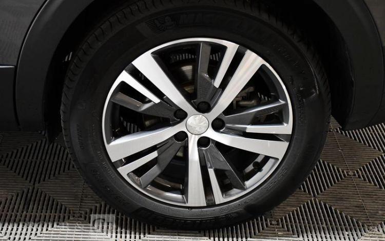 PEUGEOT 5008 1.5 BLUEHDI 130 ROADTRIP S&S GRIS GG-579-QB