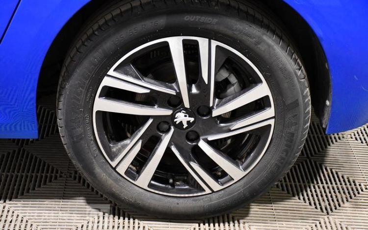 PEUGEOT 208 1.2 PURETECH 100 ROADTRIP EAT BLEU GG-598-WG