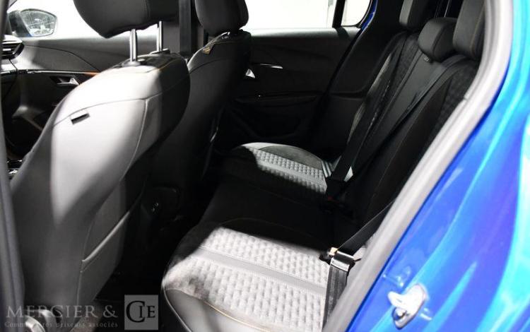 PEUGEOT 208 1.2 PURETECH 100 ROADTRIP EAT BLEU GG-598-WG