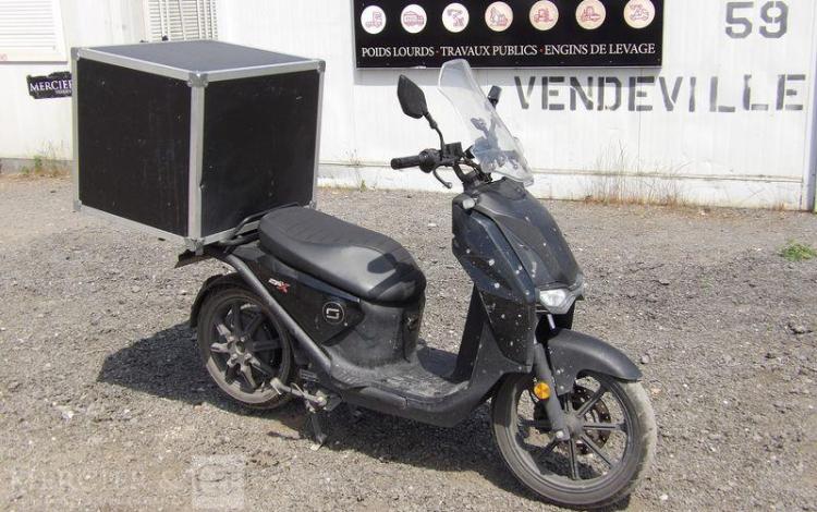 SUPER SOCO SCOOTER CPX 50CM3 – ELECTRIQUE  -14209 KMS – ANNEE 2022  GG-675-RF