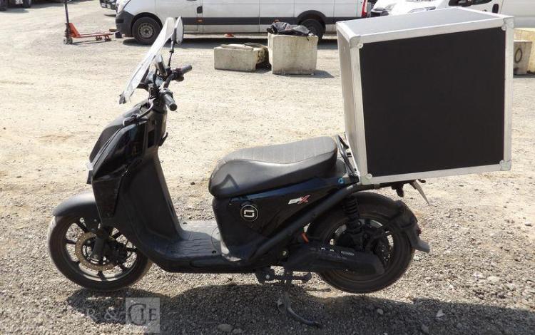SUPER SOCO SCOOTER CPX 50CM3 – ELECTRIQUE  -14209 KMS – ANNEE 2022  GG-675-RF