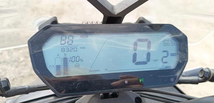 SUPER SOCO SCOOTER CPX 50CM3 – ELECTRIQUE – 8320 MILES – ANNEE 222  GG-691-RD