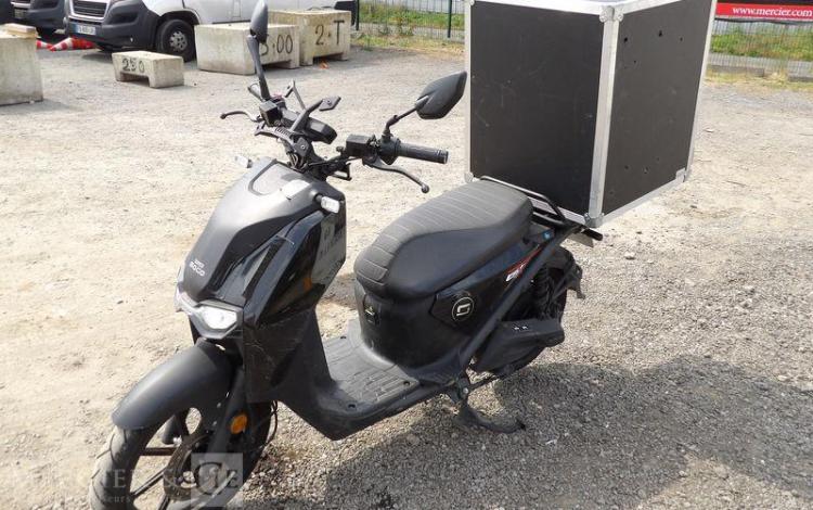 SUPER SOCO SCOOTER  CPX 50CM3 ELECTRIQUE – 8309 KMS – ANNEE 2022  GG-916-RA