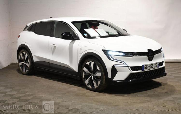 RENAULT MEGANE E-TECH TECHNO EV60 22CH BLANC GG-956-XG