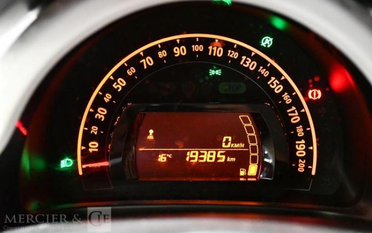 RENAULT TWINGO ZEN SCE 65 21MY ORA GH-095-MN