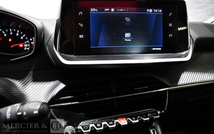 PEUGEOT 208 STYLE BLUEHDI 100 NOIR GH-159-HK
