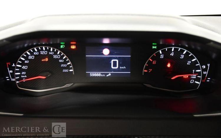 PEUGEOT 208 STYLE BLUEHDI 100 NOIR GH-159-HK
