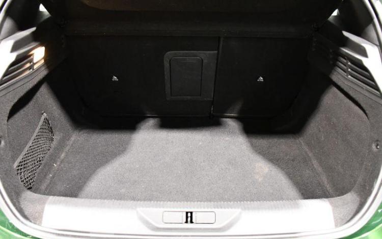 PEUGEOT 308 HDI 130CH BVA 8  GJ-162-PJ