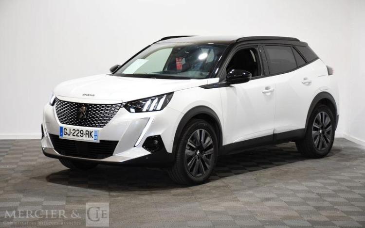 PEUGEOT 2008 -E GT PACK BLANC GJ-229-RK