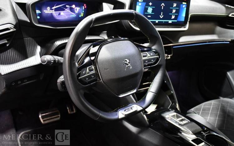 PEUGEOT 2008 -E GT PACK BLANC GJ-229-RK