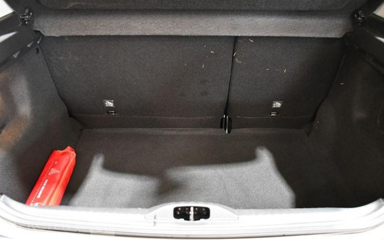 CITROEN C3 1.2 PURETECH 110 SHINE PACK START-STOP
 GRIS GJ-419-DP