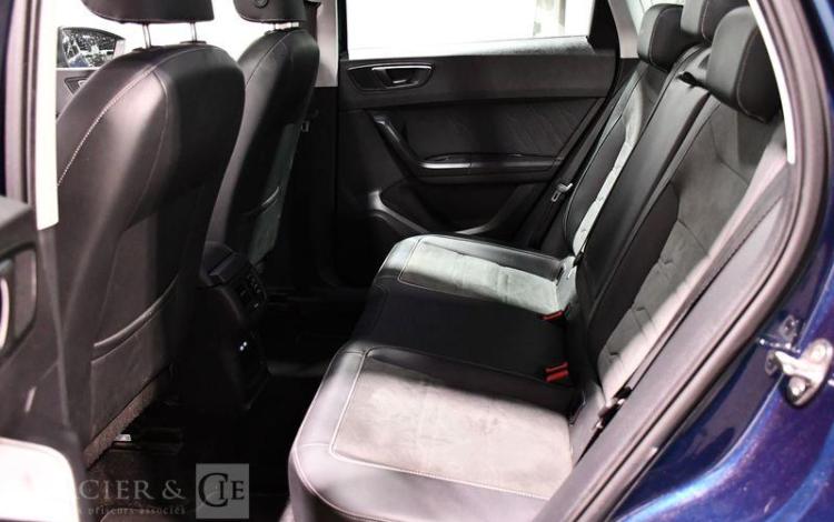 SEAT ATECA BLEU GJ-676-CG