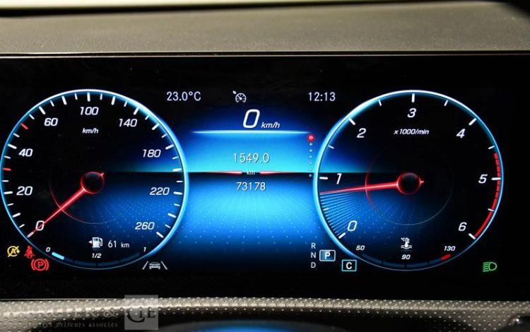 MERCEDES COUPE 2.0 200 D 150 AMG LINE 8G-DCT NOIR GK-419-PL
