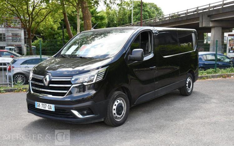 RENAULT TRAFIC GCF L2H1 3T BLUE 2.0 DCI 130 BVM6 NOIR GK-707-QA