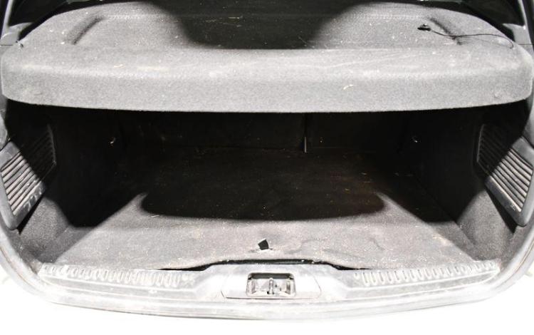 FORD FOCUS 4 125H STL STYLE GRIS GK-732-TE