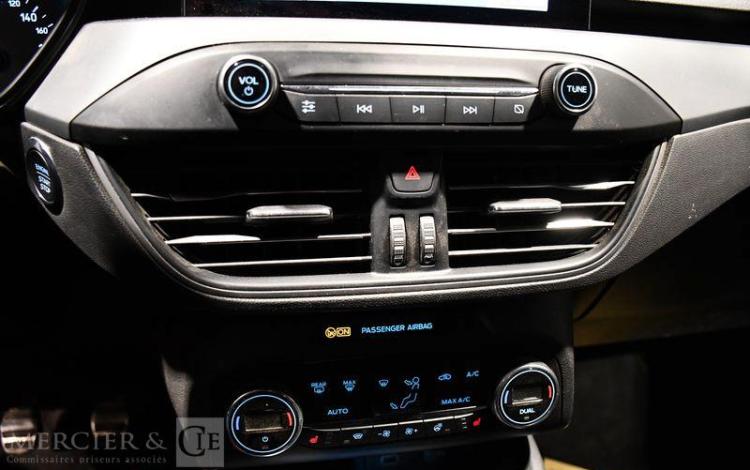 FORD FOCUS 4 125H STL STYLE GRIS GK-732-TE