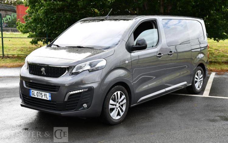 PEUGEOT EXPERT COMBI 2,0 BLUEHDI 180 GRIS GL-075-YL