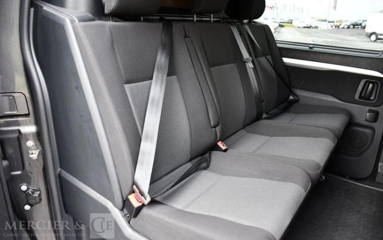 PEUGEOT EXPERT COMBI 2,0 BLUEHDI 180 GRIS GL-075-YL