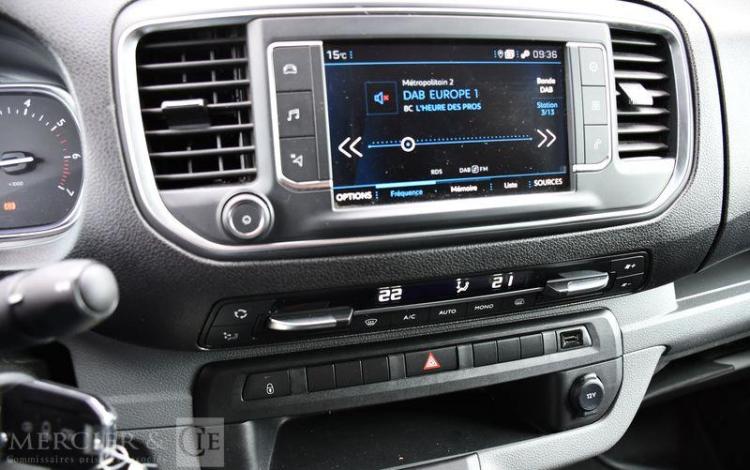 PEUGEOT EXPERT COMBI 2,0 BLUEHDI 180 GRIS GL-075-YL