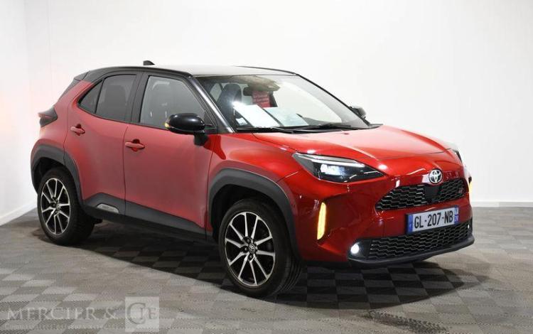 TOYOTA YARIS CROSS 1.5 114H 90 HYBRID FULL-HYBRID 0.8KWH GR-SPORT ROUGE GL-207-NB